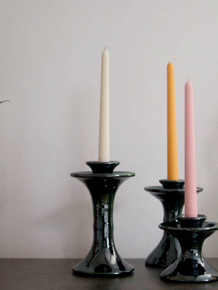 Bougeoir traditionnel. pour la vente par Cerámica Roca Caus