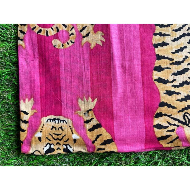 Bhawana Handicrafts – Großhandel Textilfarbe – Stoffvorhänge mit Tigerdruck, Taschen, Stoff zur Herstellung von Kleidern, Stoff 2