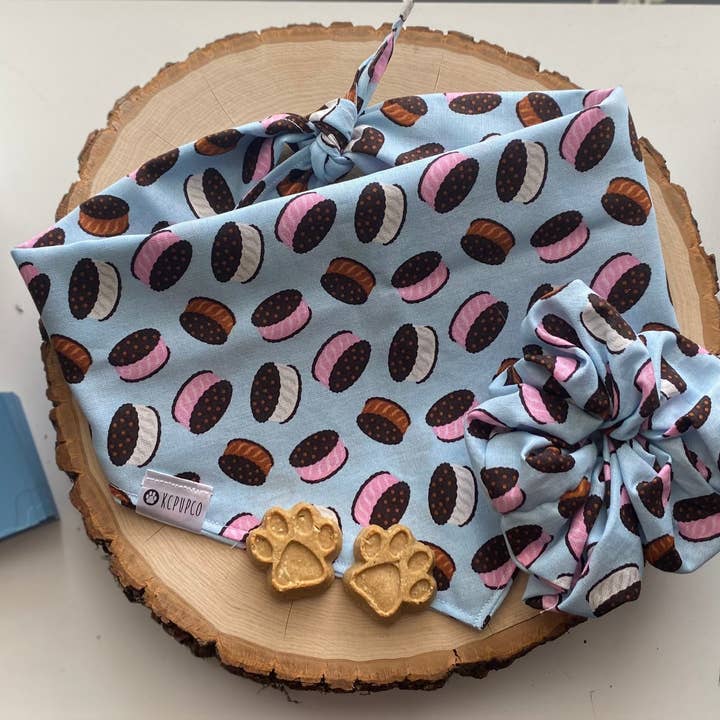 Neapolitan Bandana | Ice Cream Sandwich Tie On Bandana for wholesale by kcpupco