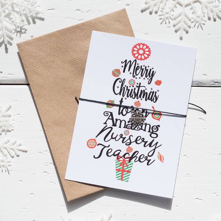 Carte postale A6 pour professeur de maternelle avec arbre de Noël pour la vente par Dios Designs