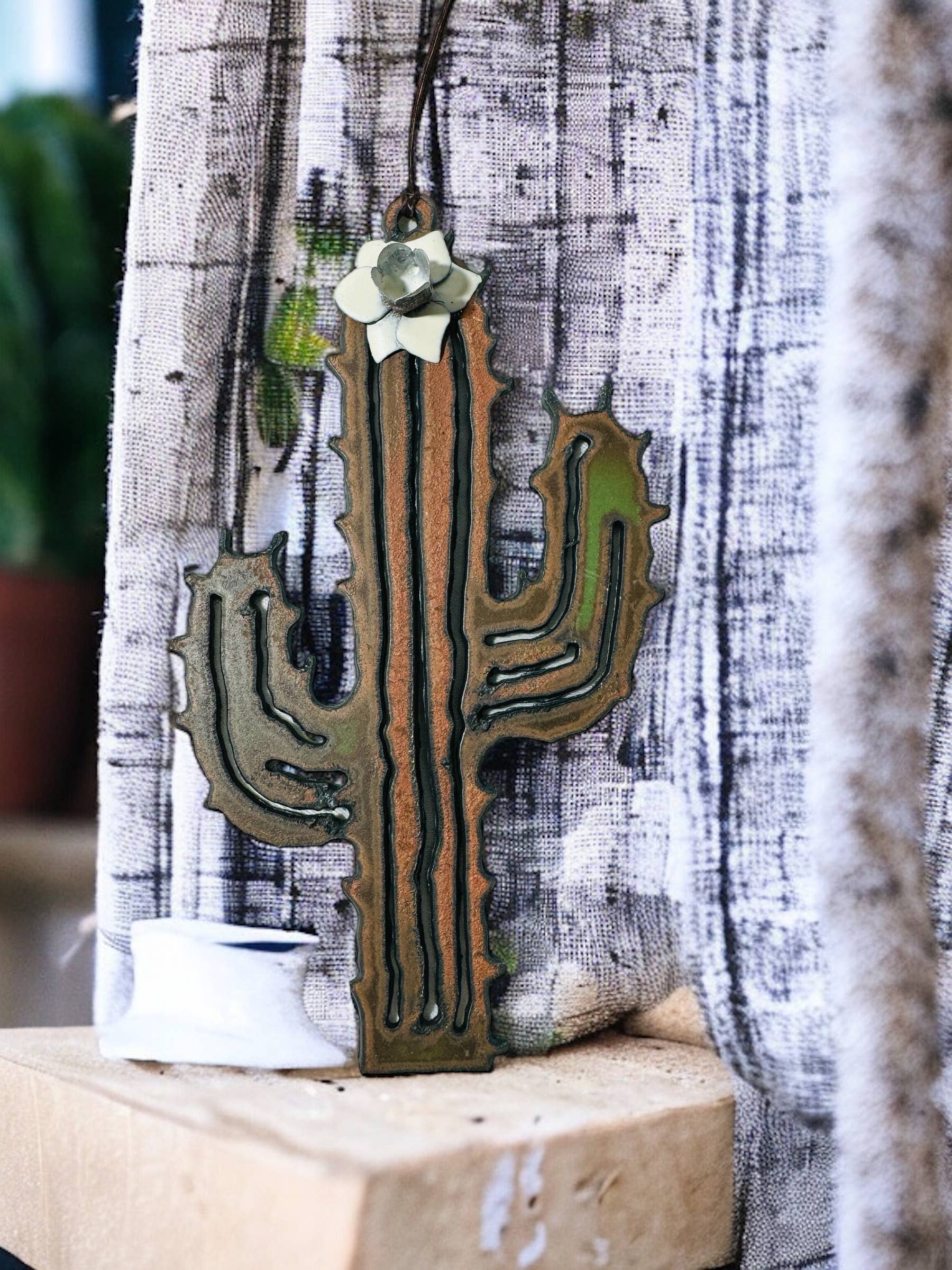 Iron Jewel - Wholesale Ornament - Cactus ornaments succulent gift souvenir southwest western1