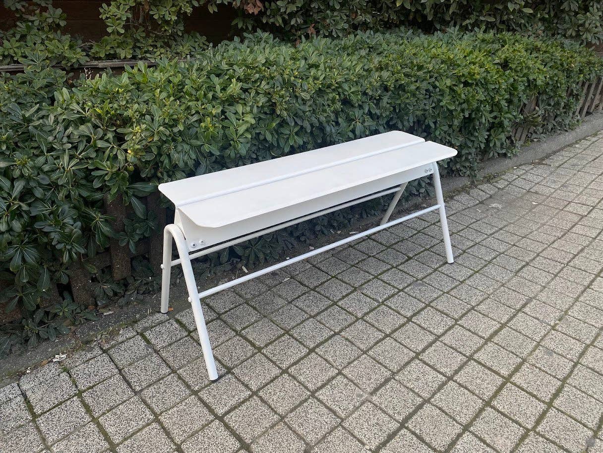 OtimSan - Wholesale Bench - Branded Bench Sign1