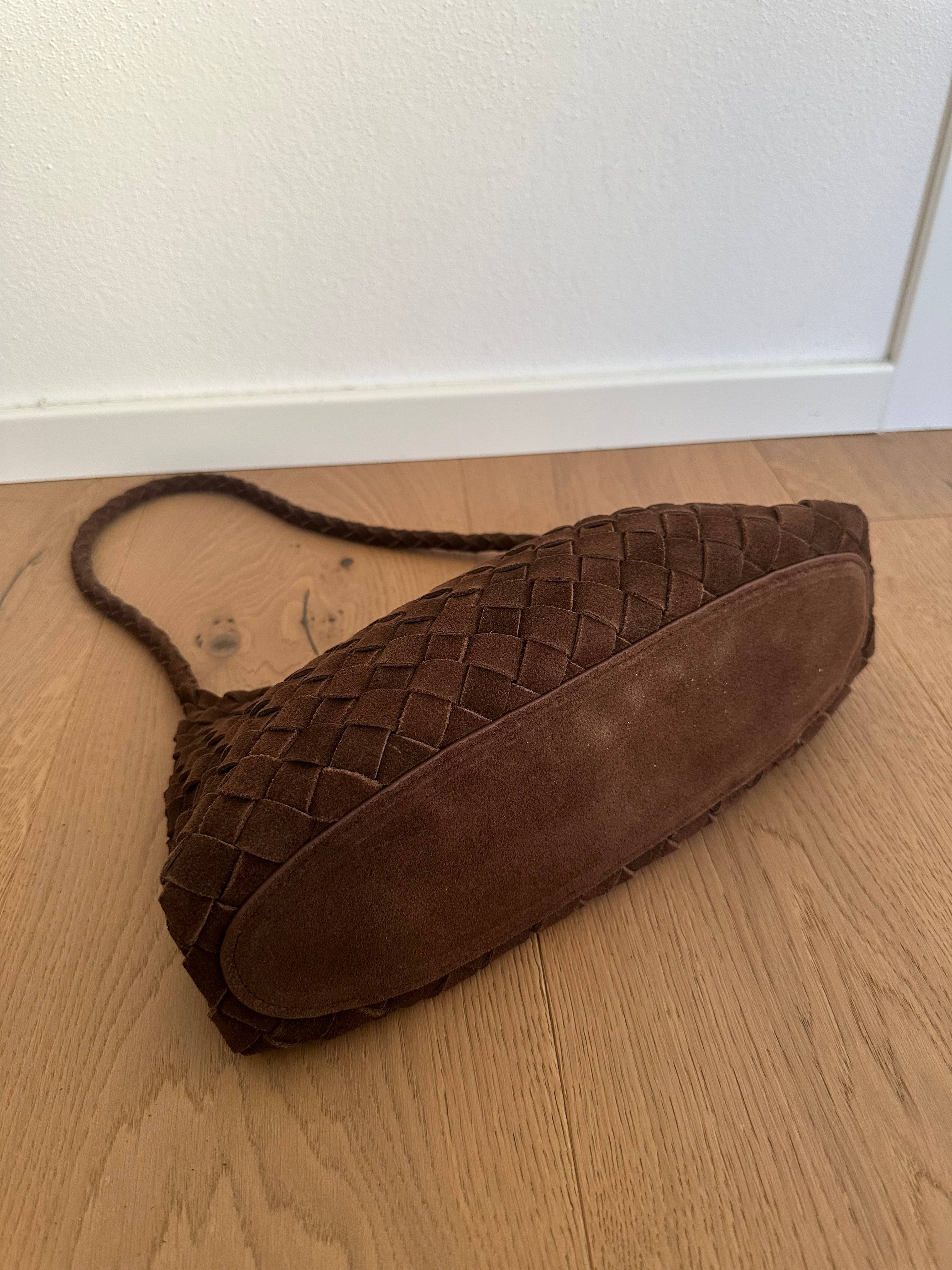 Zhade – Großhandel Schultertasche – Damen – ROSY SMALL Schultertasche aus Wildleder5