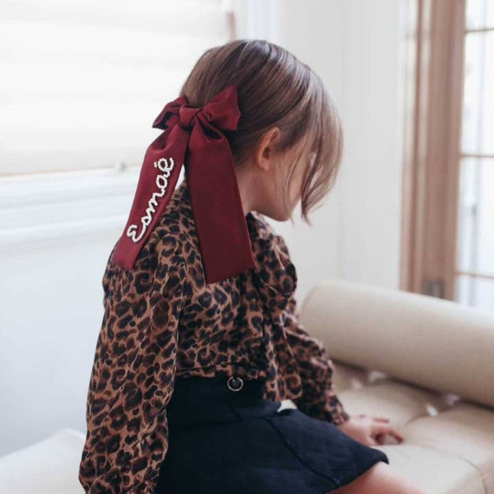 Kastanjebruine kralenstrik met naam voor wholesale door Bebe Theory