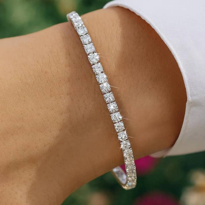 brillare collective – wholesale Tennis bracelet – VVS1 Moissanite Tennis Bracelets & Diamond-Alternative Jewel2