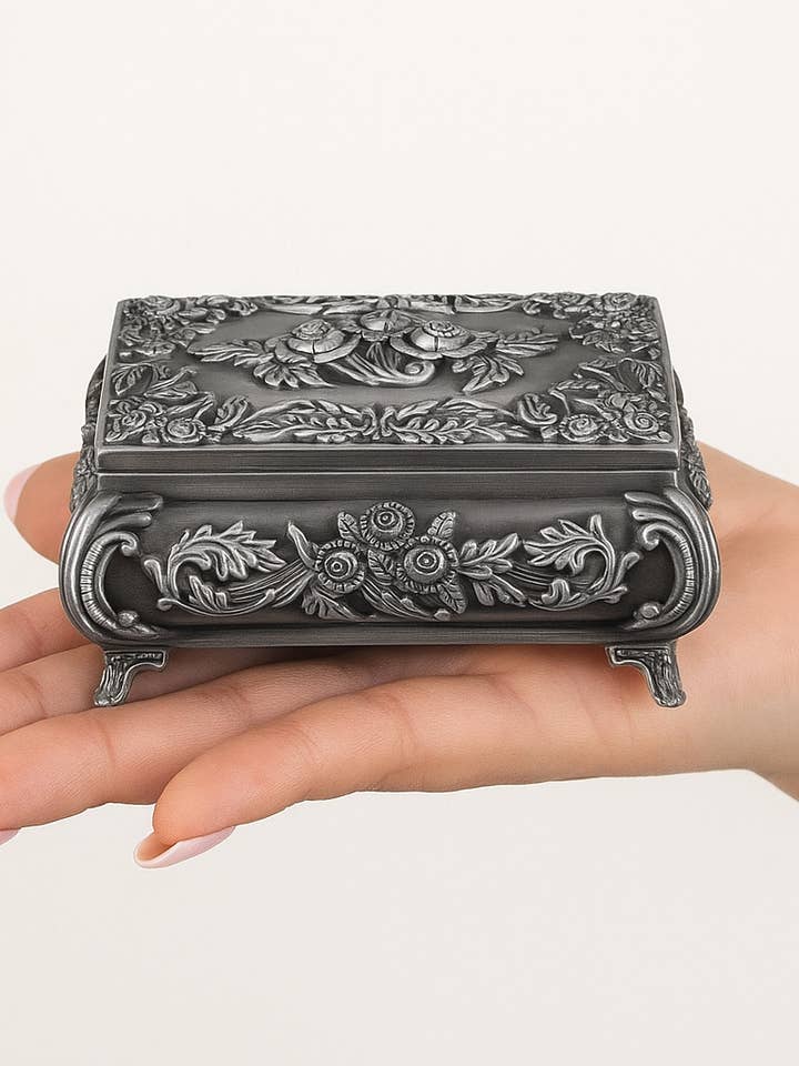Baroque-Victorian jewelry box for wholesale by Wild & Free