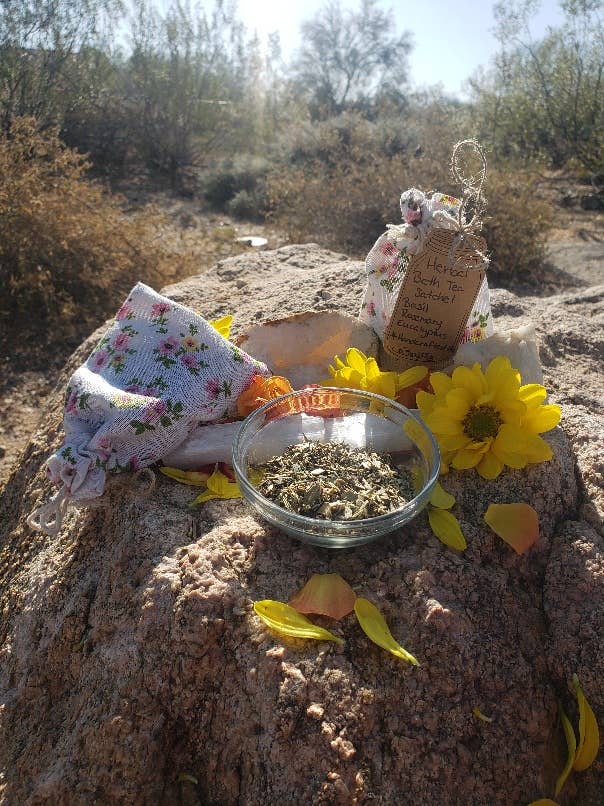 Copper Crescent Botanicals – wholesale Badsalt och skumbad – Basil Rosmarin Eucalyptus Bad Te Satchel1