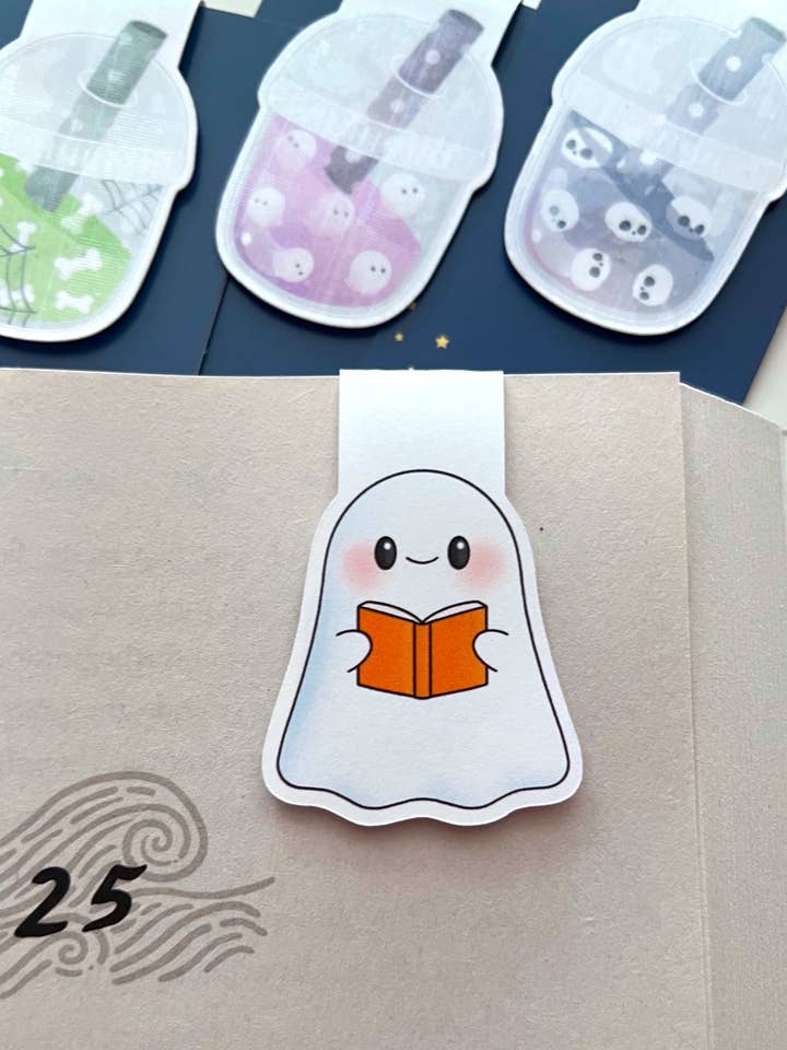 Geest met boek - Magnetische bladwijzer voor wholesale door Starfalled Pages