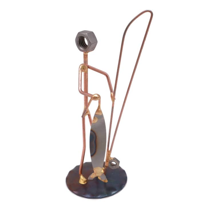 Pescatore con pesce per la vendita all'ingrosso da parte di Rock Creek Metal Craft