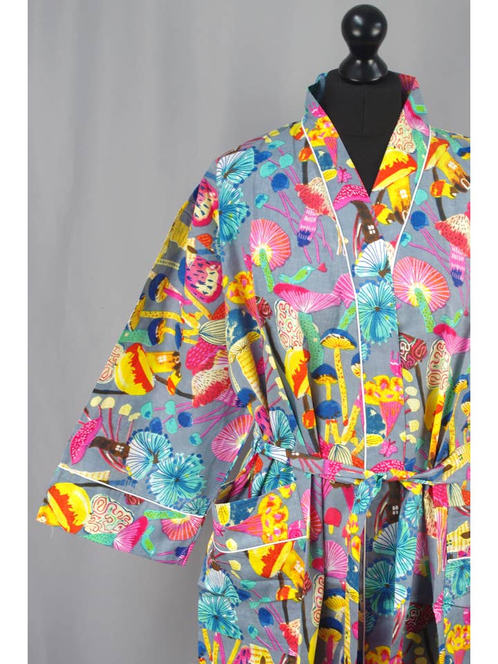 Kantha Decor – Engroshandel Kimono - Dame – Bomulds Kimono Badekåbe - Flerfarvet Svampe På Grå