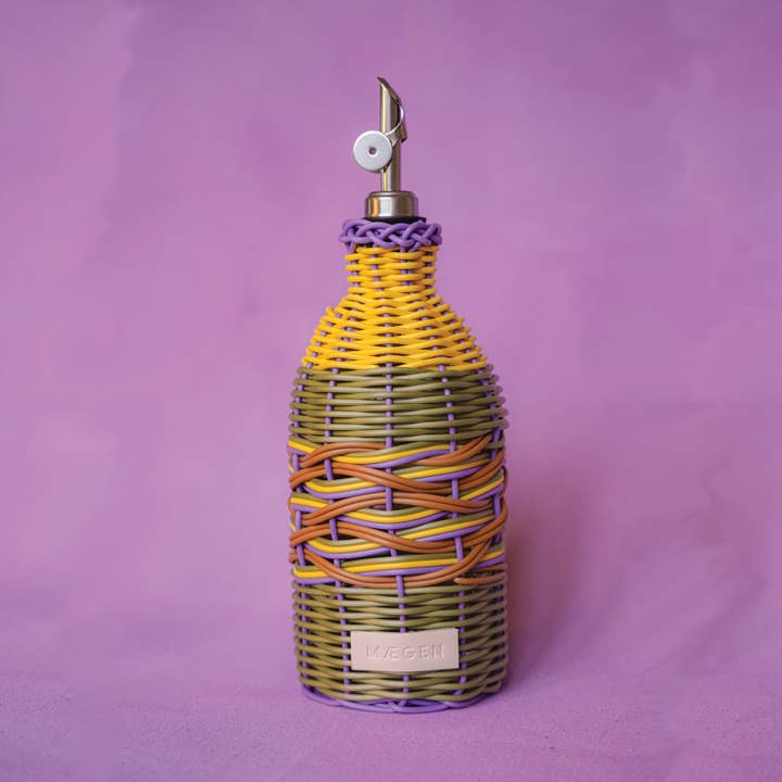 Maegen Oil Pourer - Yellow/Lilac for wholesale by MÆGEN