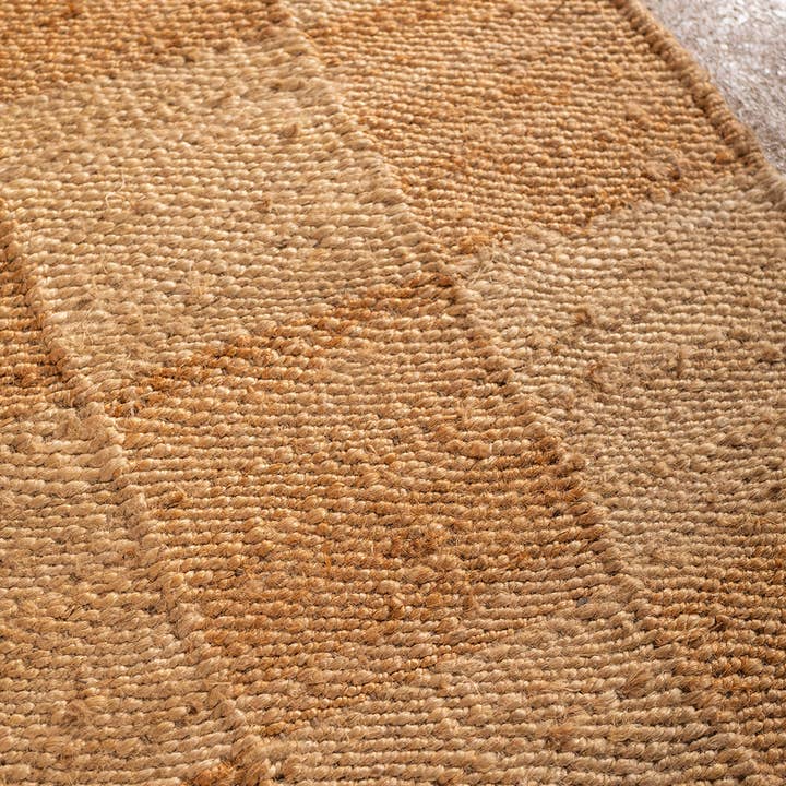 Ian Snow Ltd - Wholesale Area Rug - Jute Chequered Extra Large Rug with Tasselled Edge3