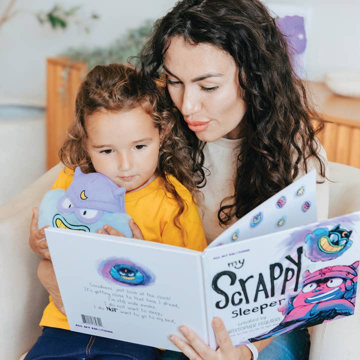 Mon ensemble de livres reliés "My Scrappy Sleeper" pour la vente par All My Emotions