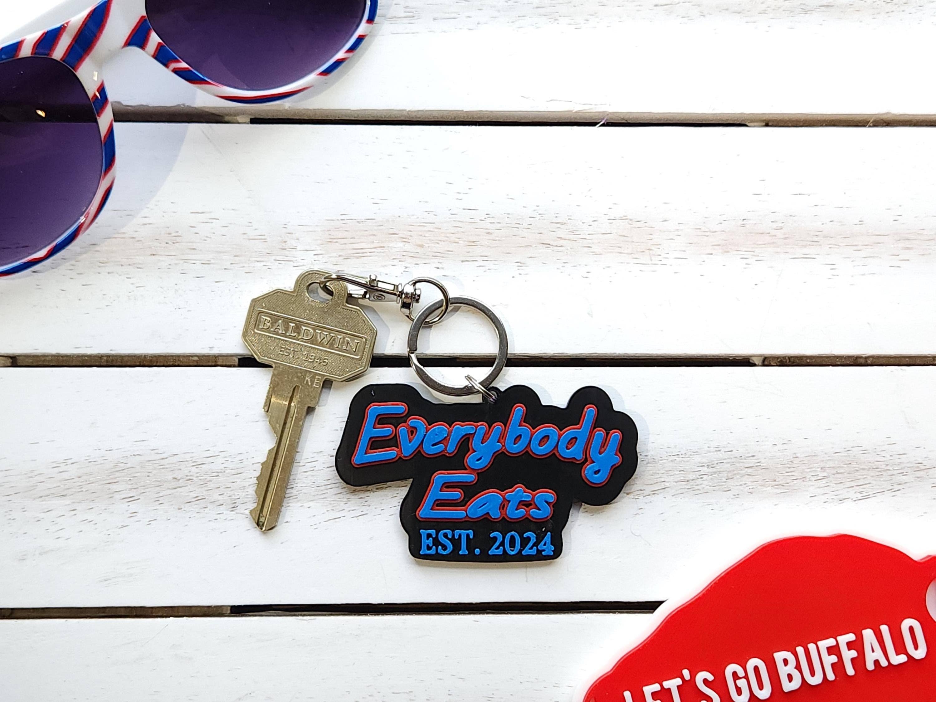 ModoWorks - Wholesale Keychain - Unisex - Everybody Eats Est 2024 Keychain1