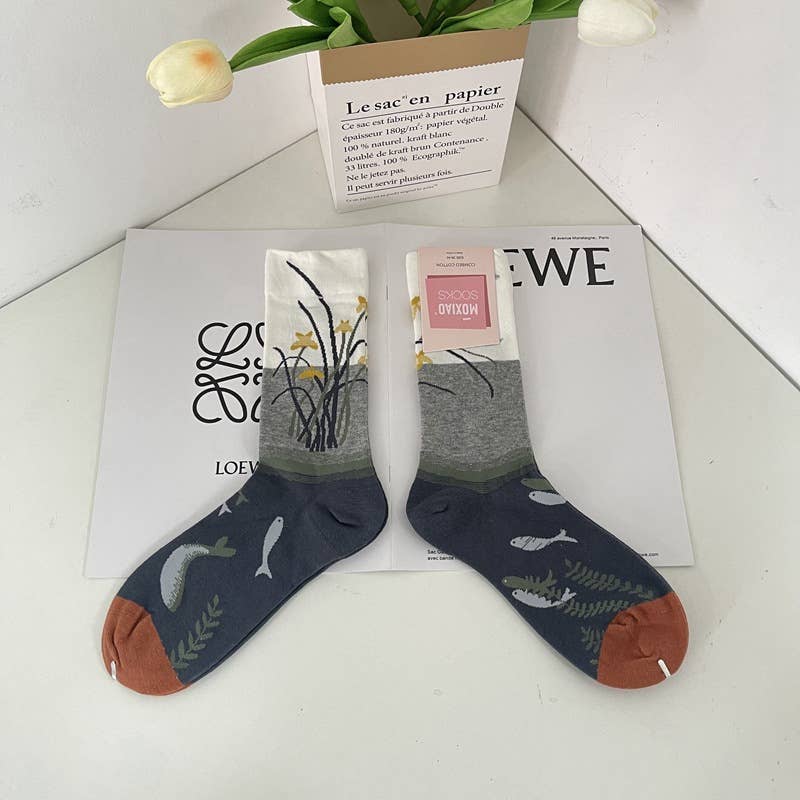 Tourtiwi - Wholesale Socks - Unisex - Retro Art Abstract Print Mid-Calf Socks0