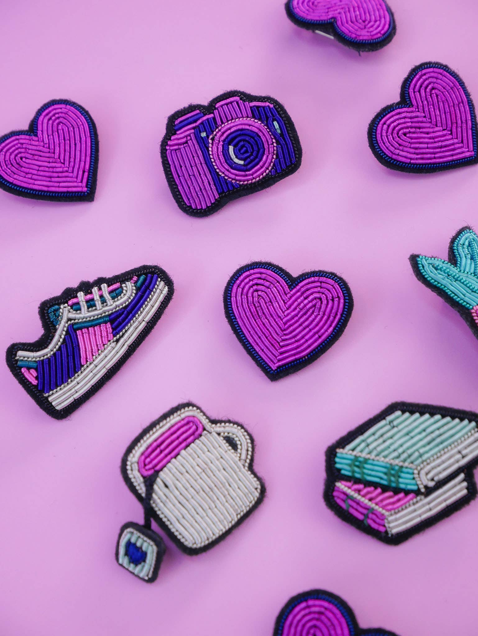 MALICIEUSE - Wholesale Brooch - Brooch Sneakers Addict2