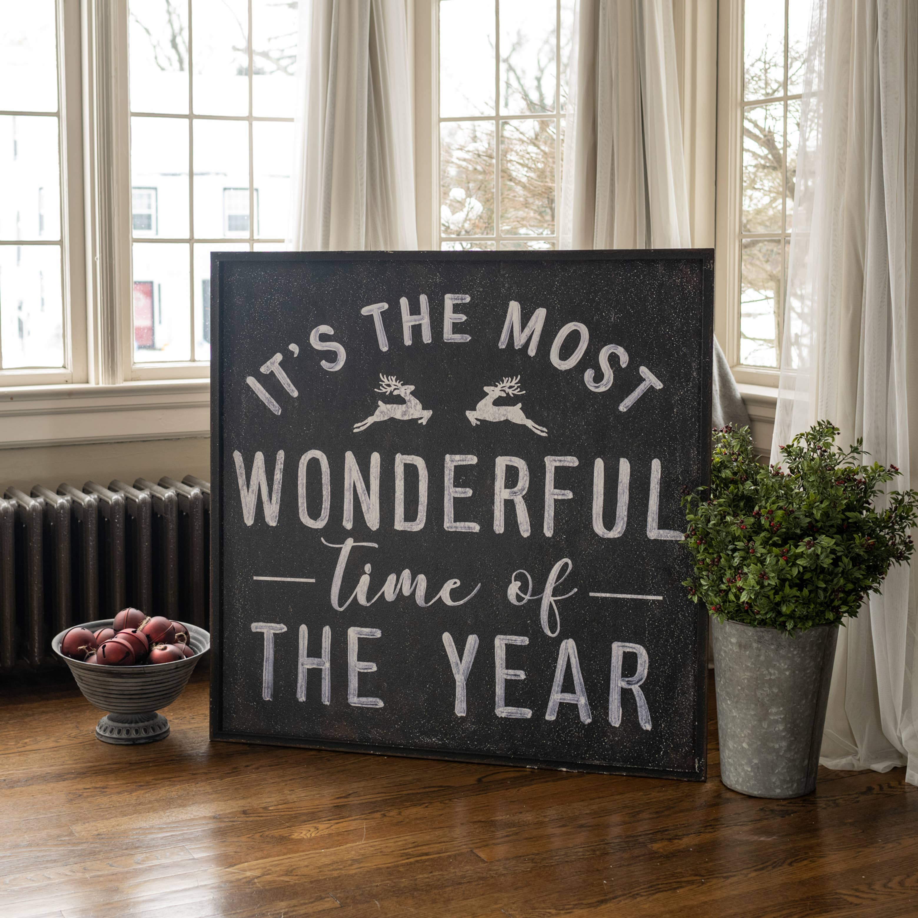 Ragon House - Wholesale Christmas Wall Art - BLACK & WHITE MOST WONDERFUL TIME SIGN2
