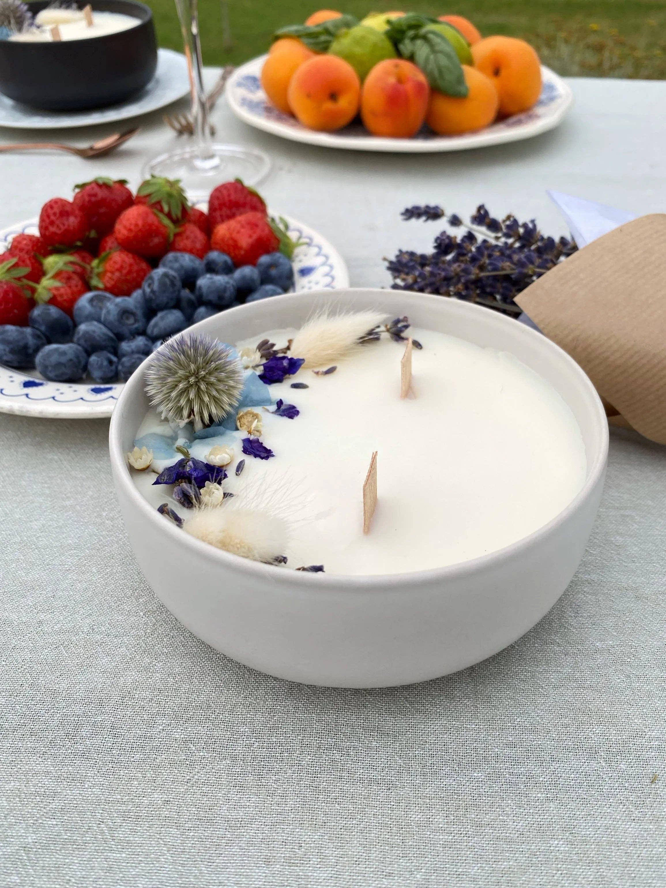 Florir - Wholesale Jar/Filled Candle - Black floral candle2