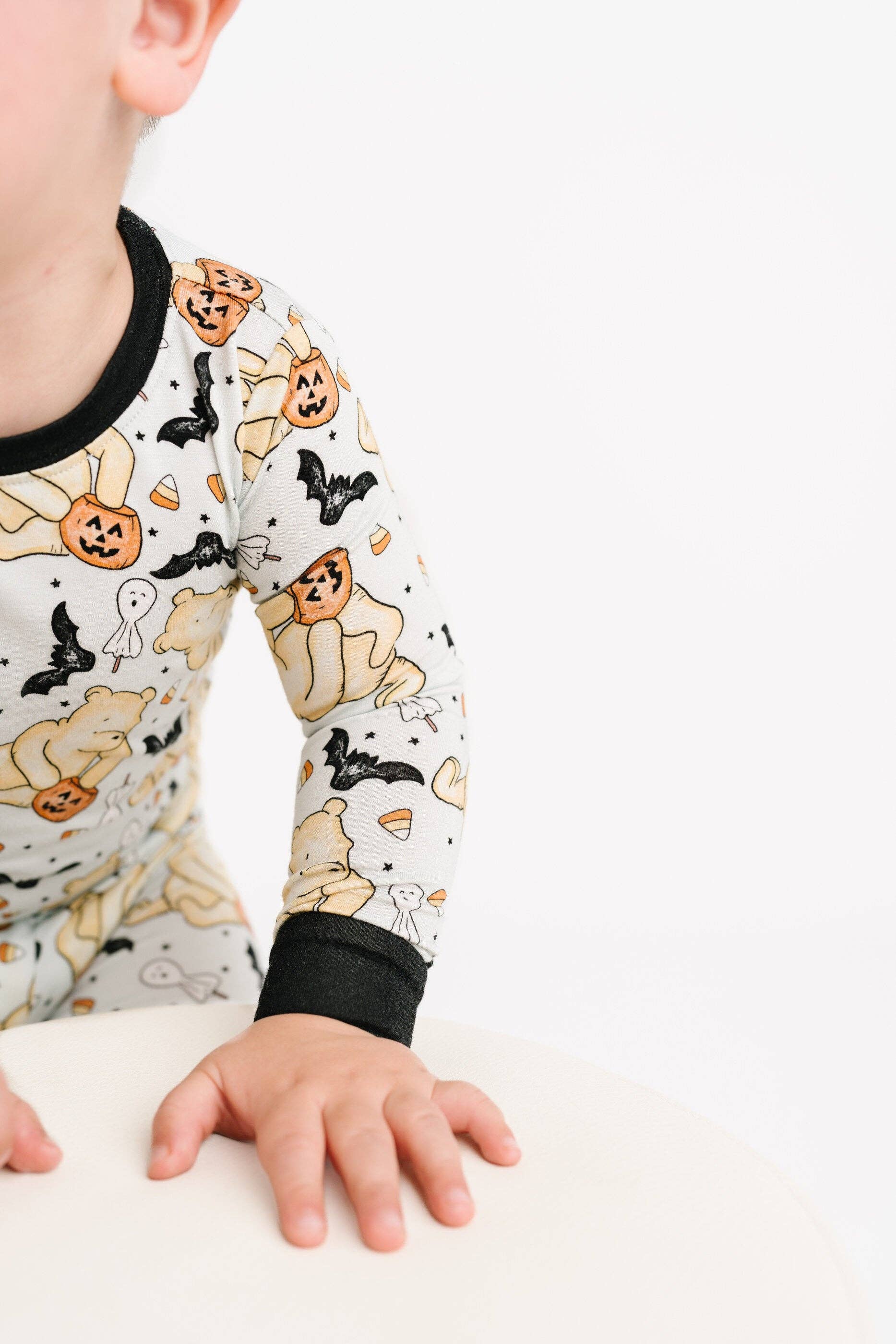 Little One Shop - Wholesale Top & Pant Set - Baby - Spooky Pooh Bamboo Set5