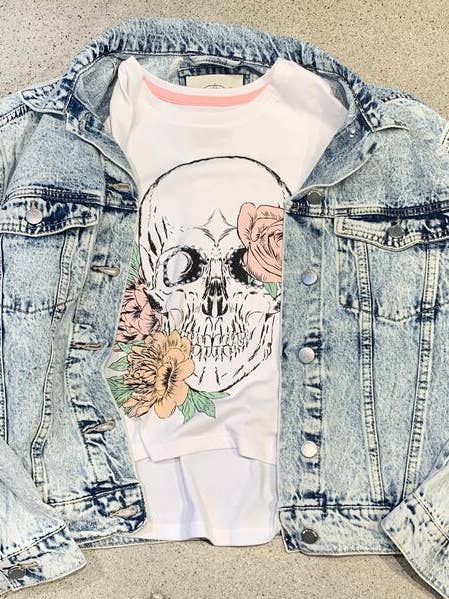 Crâne True Love pour la vente par Crumbs