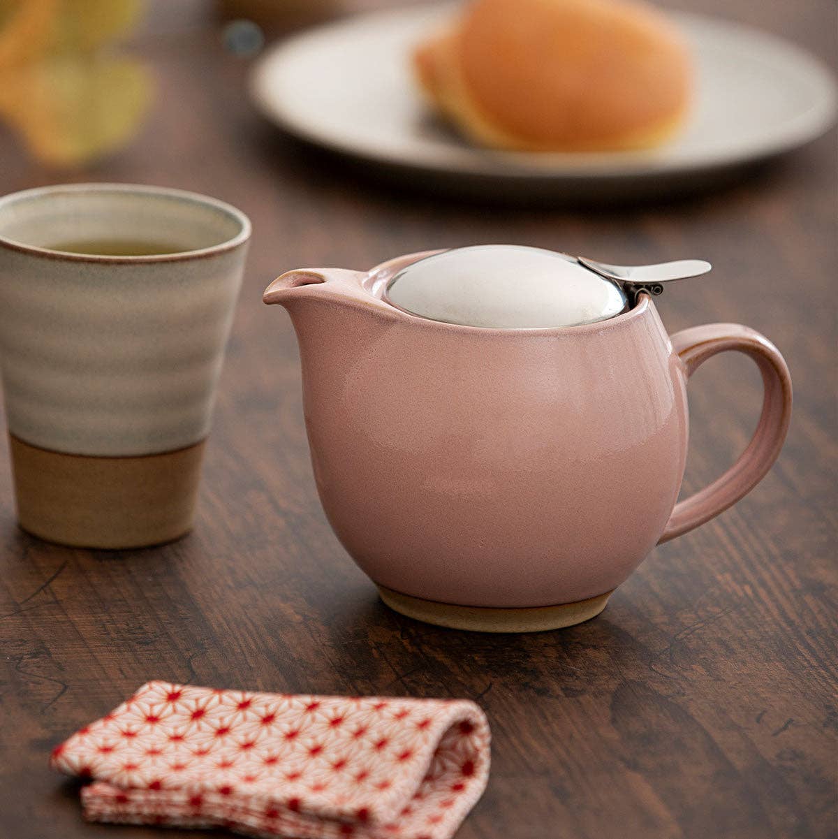 ZERO JAPAN USA - Wholesale Tea Pot - Zero Japan Round Ceramic Teapot 15oz Sakura Pink1