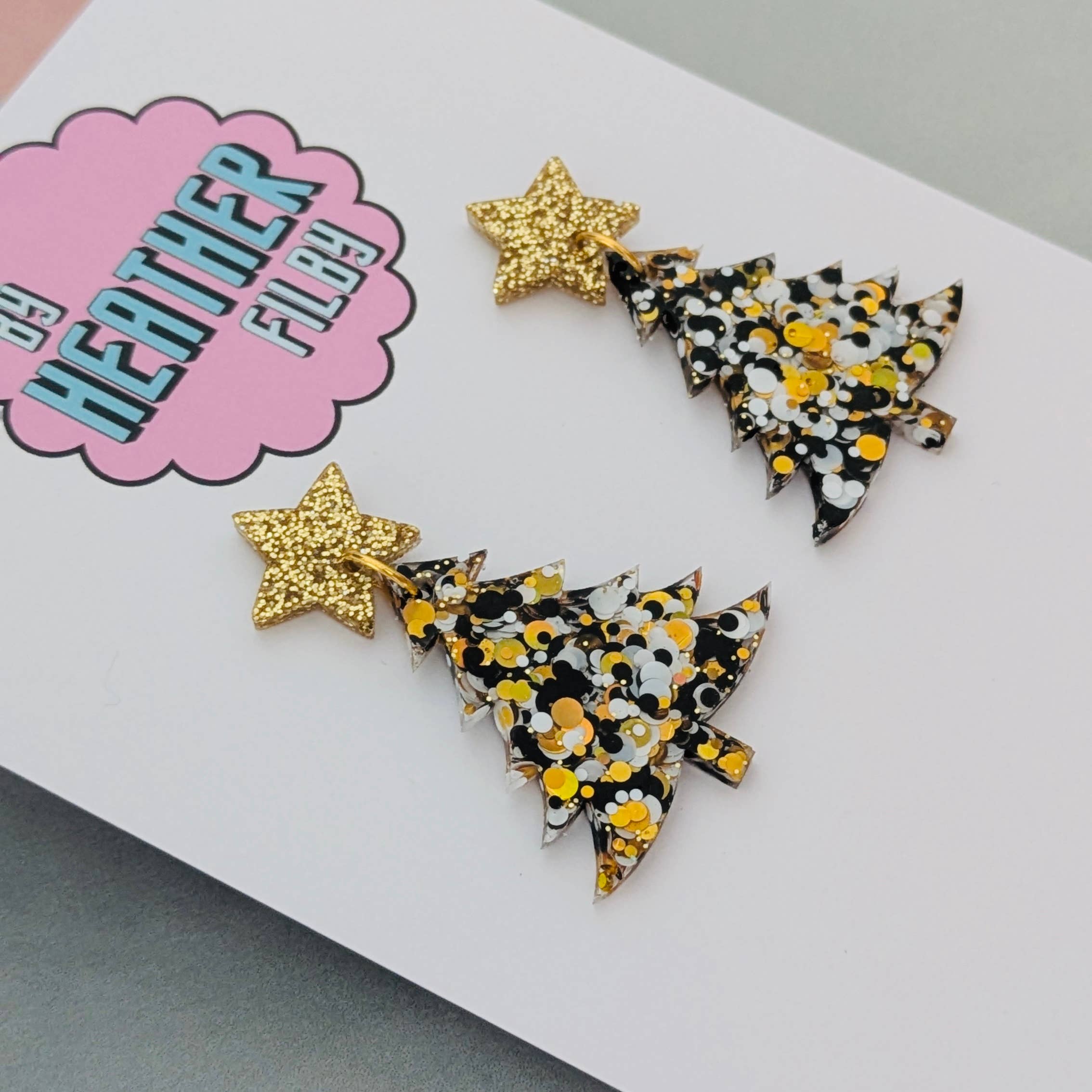 By Heather Filby – Engroshandel Hængeøreringe og creoløreringe – Sort og guldglimmer juletræsøreringe - Bedst sælgende3