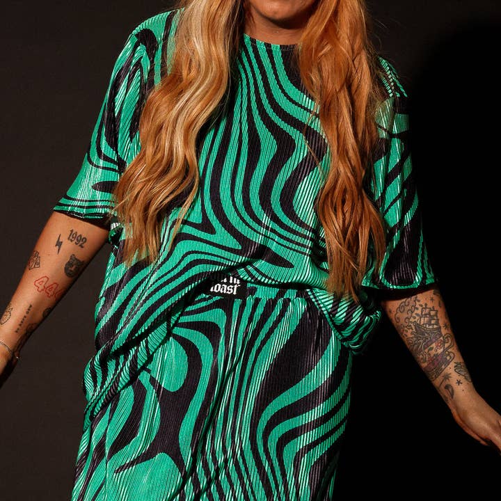 Neptune Swirl Plissé Maxirock-Set und andere Ergebnisse für ja toastbrot im Großhandel. Kostenlose Rücksendungen und 60-Tage-Zahlungsziel auf Faire im Trend auf Faire.