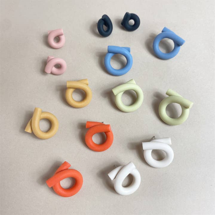 Little Pieces Jewelry - Wholesale Stud/Post Earrings - Loop earrings