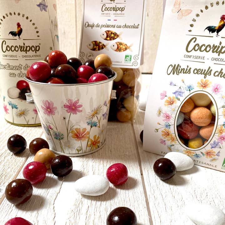 Cocoripop - Wholesale Chocolate Covered Sweets - Small Metal Bucket "Chocolate Treasures" (Easter)6