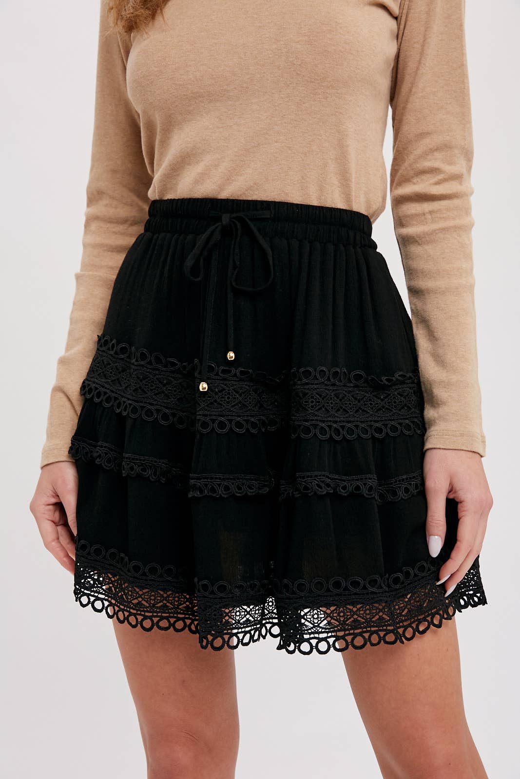 Bluivy – wholesale Skirt – Women’s – LACE TRIM MINI SKIRT5