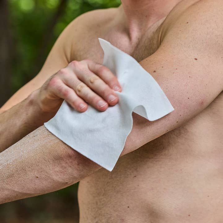 BulbHead - Wholesale All-Purpose Cleaning Wipes - NEW! Skunky XL | Disposable No Rinse Bathing Wipes | 25 Pack6