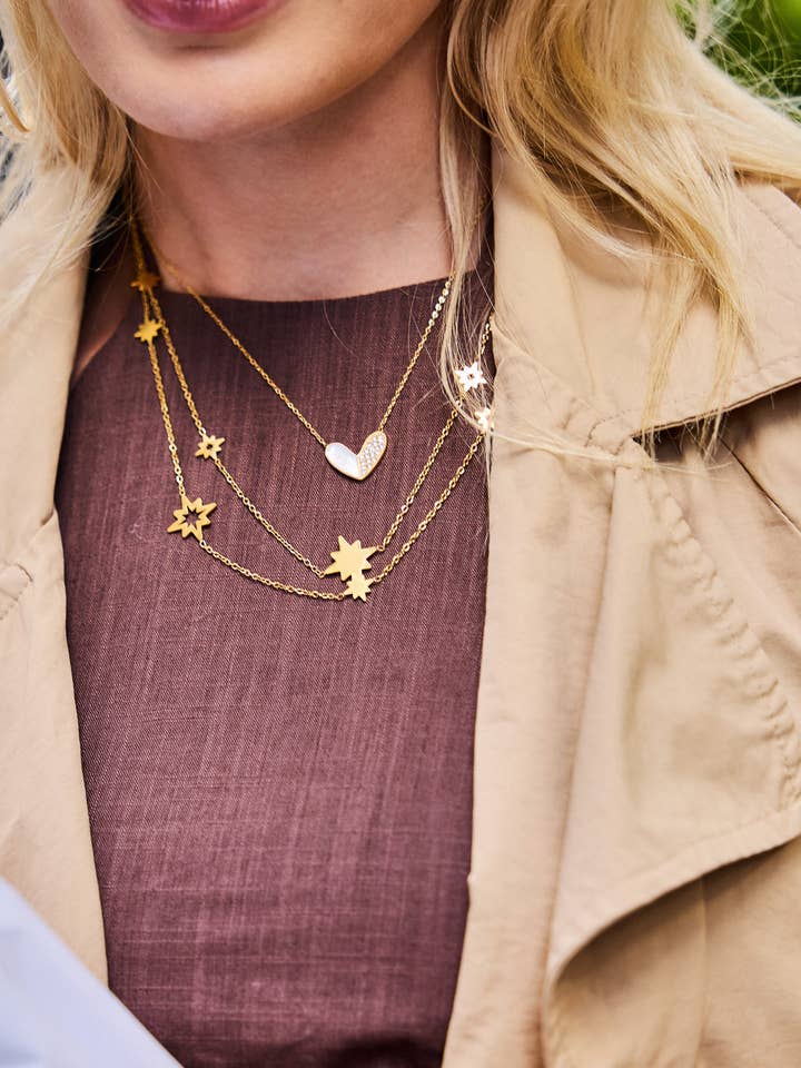 Collana Lunga Stella Dorata in Acciaio Inossidabile per la vendita all'ingrosso da parte di BELLISSIMA BIJOUX