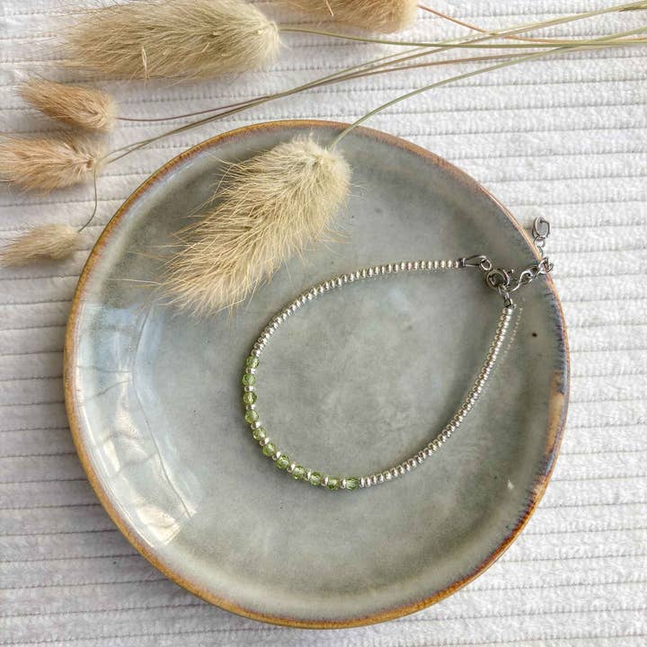 Silver olivine bracelet for wholesale by Mystic Jewelry