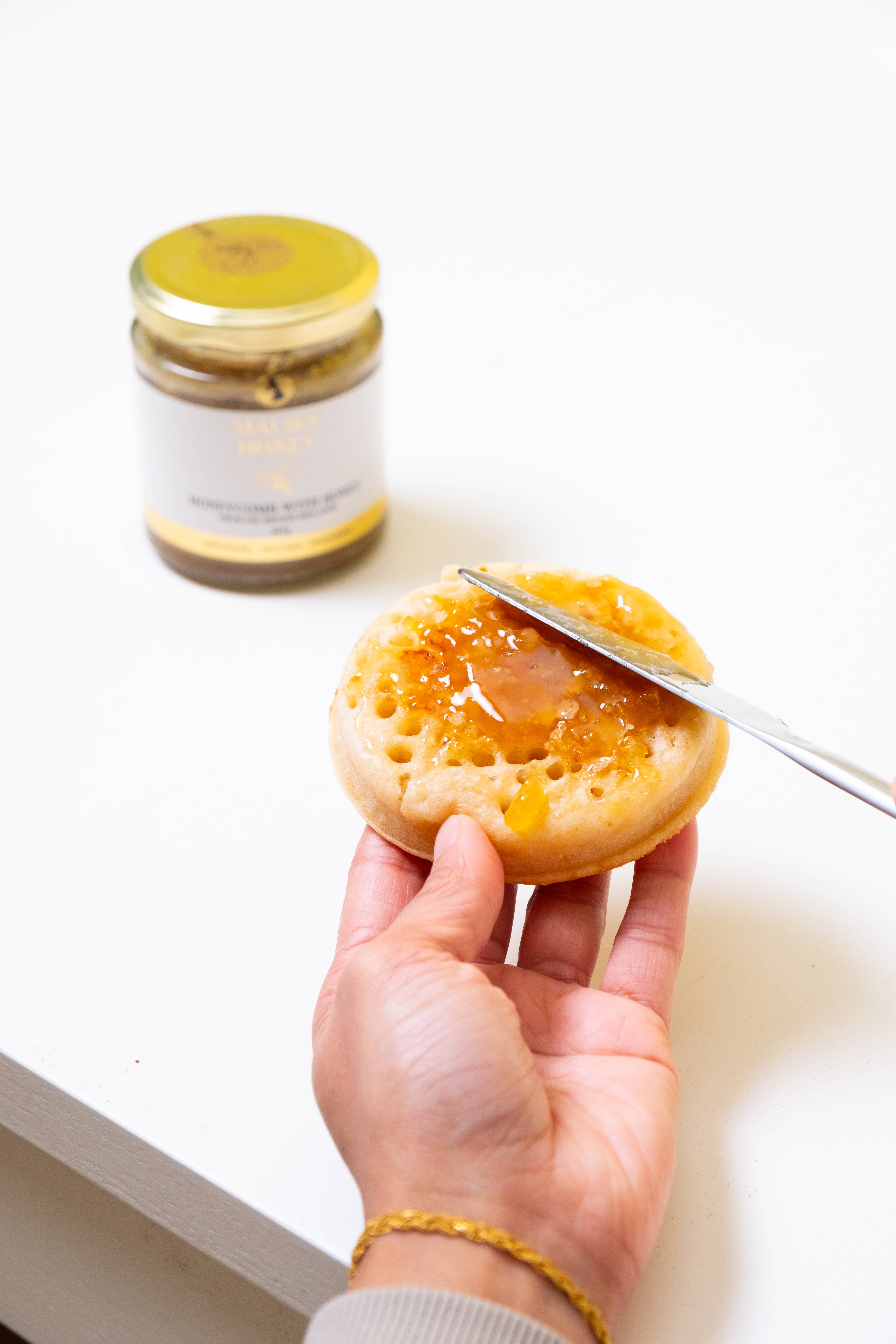 Maliks Honey – wholesale Honey – Raw Honeycomb British Honey3