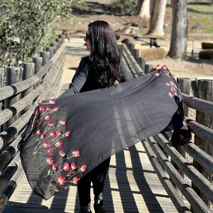 Humble Hilo – Engroshandel Tørklæde - Dame – Humble Hilo Broderet tørklæde/sjal med blomster6