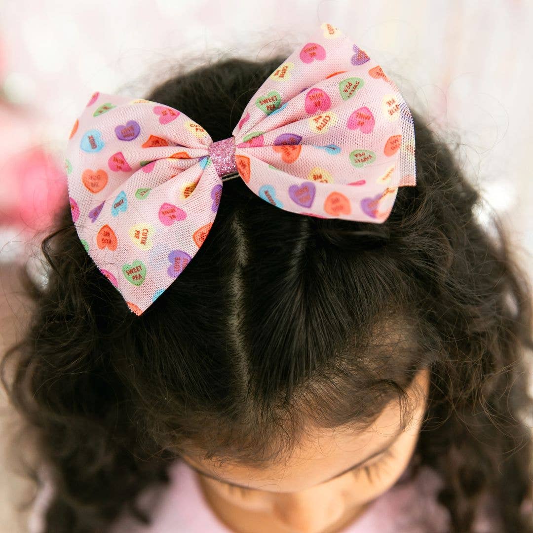 Sweet Wink - Wholesale Haarstrik - Kinderen - Candy Hearts strikclip van tule voor Valentijnsdag - Haarclip voor kinderen1