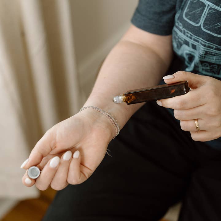 onefive1 – wholesale Roll-on fragrance – grey sweatpant season perfume roller - fragrance roller FALL4