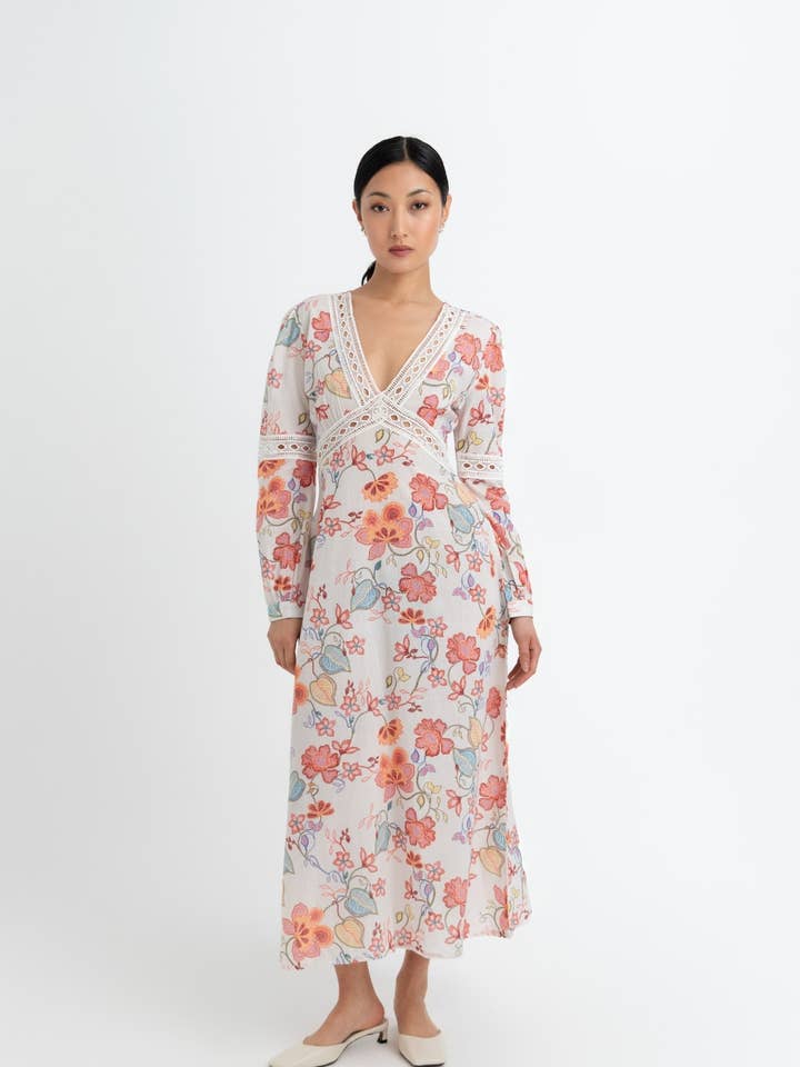 Abito Evelyn per la vendita all'ingrosso da parte di Raishma