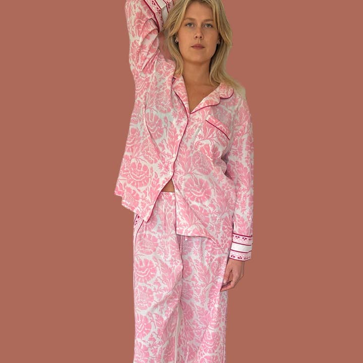 Retreat Myself - Wholesale Sleepwear set – Women's - Strawberry Fields Pyjamas Long Line7