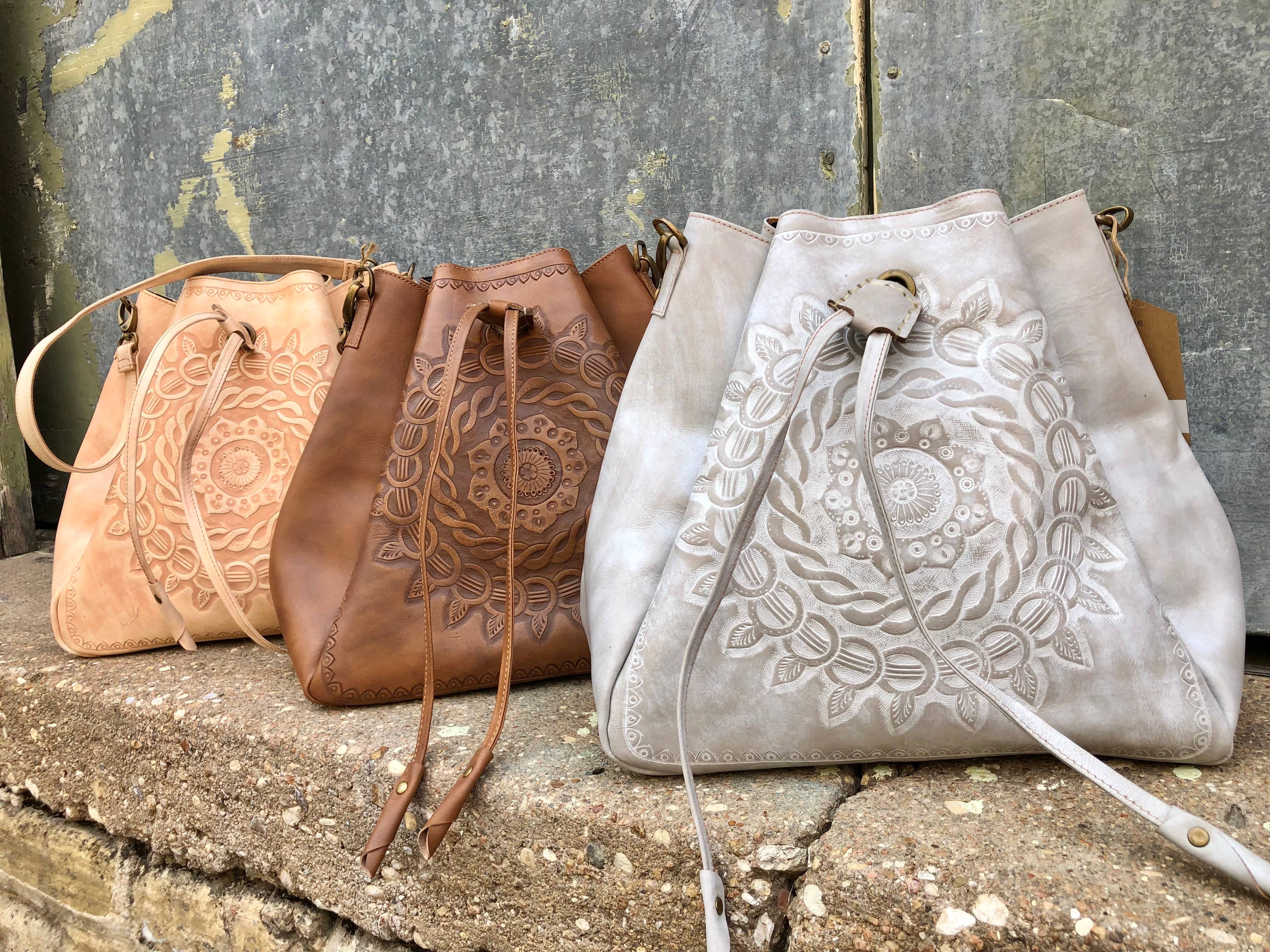 wholesale leather purses