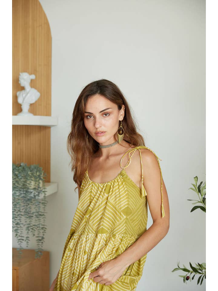 The Fox and The Mermaid - Wholesale Dress – Women's - Shibori Hand-Dyed Maxi Dress (Udvita)10