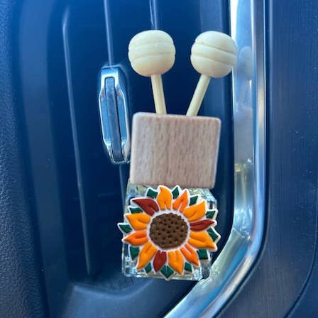 The Prickly Five - Wholesale Reed Diffuser - Sunflower Vent Clip Diffuser0