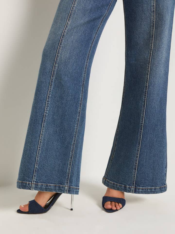 Seventy Eight and Sunny (SEAS) - Wholesale Jeans - Women's - Nomad Flare Jean8