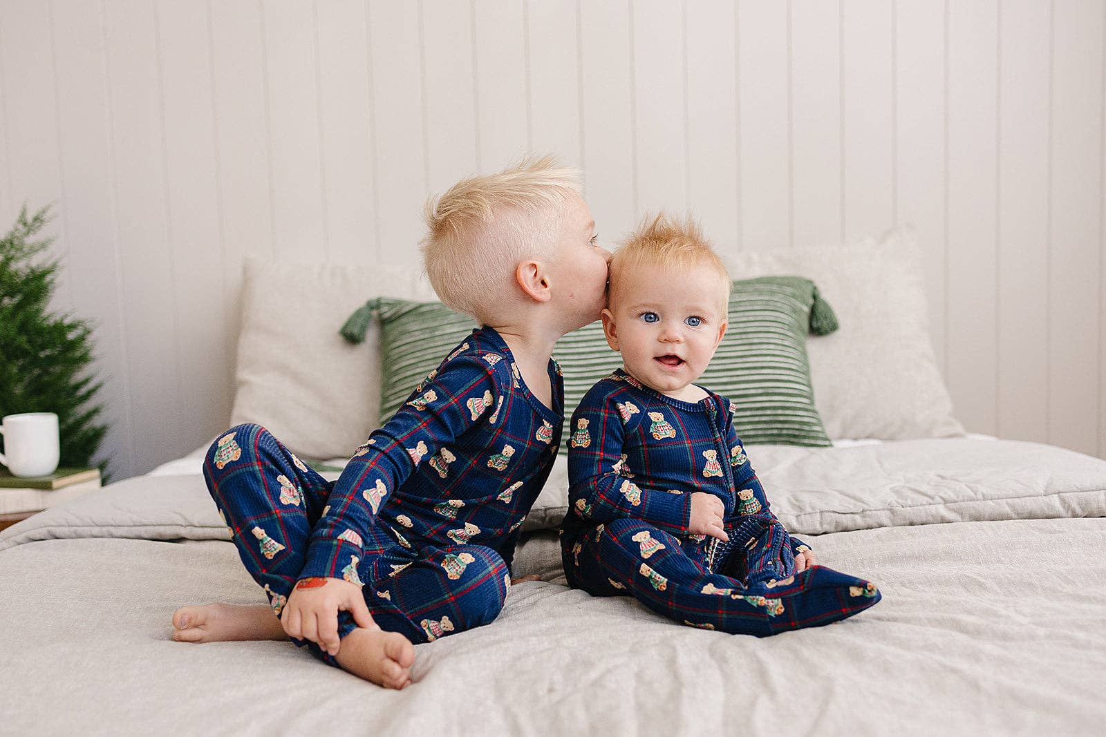 Sunday Littles - Wholesale Sleepsuit - Baby - Little Zippers in Heritage Bear3