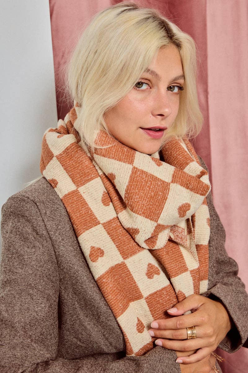 BYREN | ÉLINE L'ATELIER – wholesale Halsduk - Dam – Ullhalsduk med rutmönster och hjärta FL207DF5