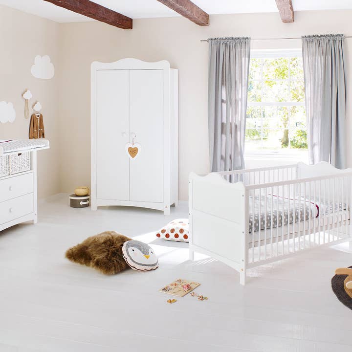 Set camera per bambini 'Florentina' a 3 pezzi con lettino ampio per la vendita all'ingrosso da parte di Pinolino Kinderträume GmbH