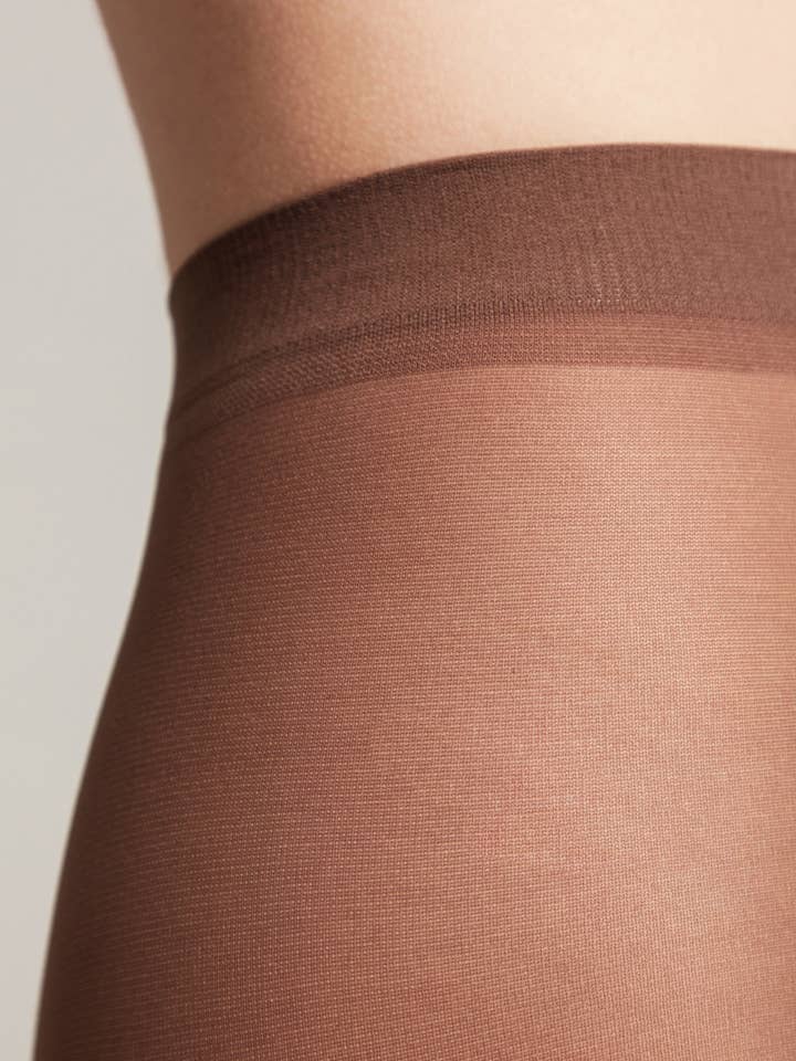 Conte Elegant – Engroshandel Tights - Dame – Strømpebukser Conte Nuance 20 Den - Forstærkede Shorts24