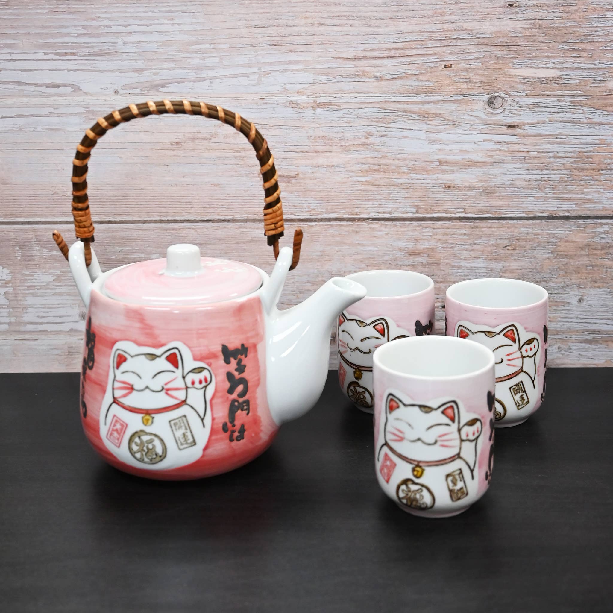 Fuji Merchandise Corporation - Wholesale Tea Set - TEA SET – PINK LUCKY CAT WITH JAPANESE TEXT5