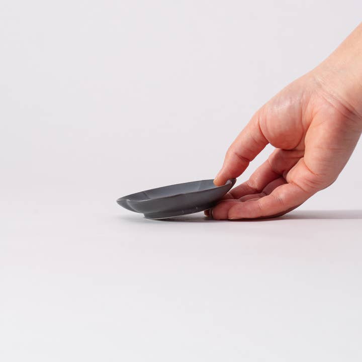 LAKOLE - Wholesale Dish - Mino Ware Mini Dish Ume Blossom Black4