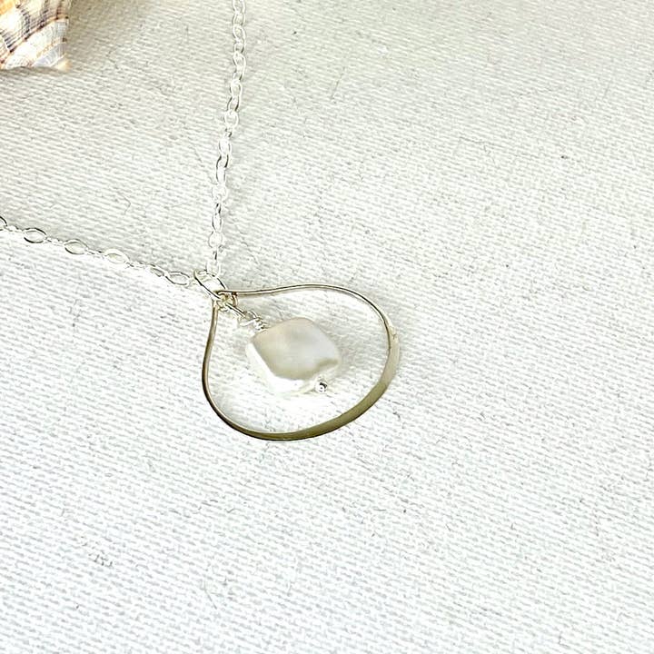 Pearl Teardrop ketting, sterling zilver voor wholesale door Jackie Gallagher Designs - Handmade Coastal Jewelry